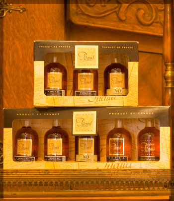 Коньяк Pitaud в миниатюрных бутылках